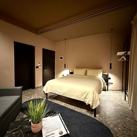 Rex Hotel Boutique Tirana Exterior photo