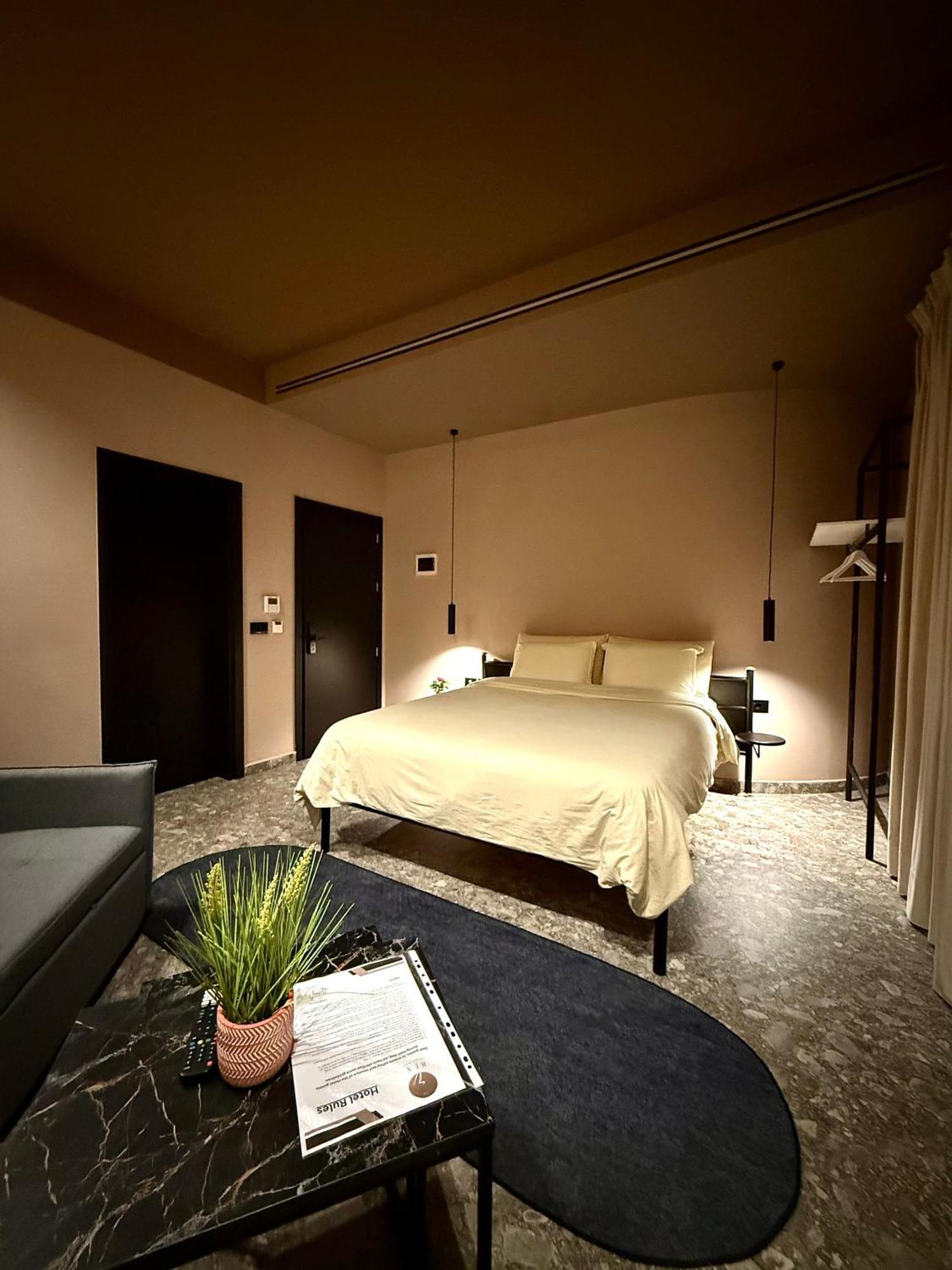 Rex Hotel Boutique Tirana Exterior photo